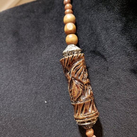 Womens Fashion Brown Wood Tibetan Agate Bead Pendant Necklace with Lobster Clasp - Picture 5 of 6